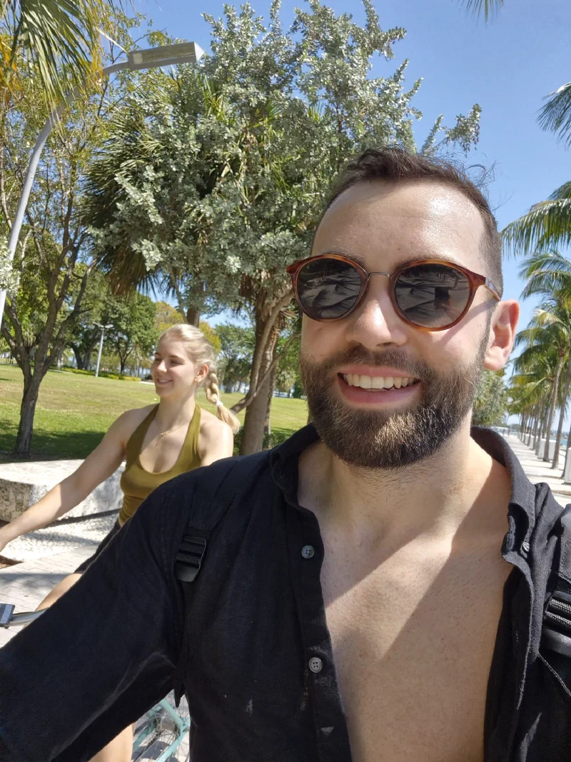 Joe & Chloe